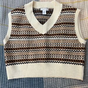 Patterned Knit Sweater Vest - Cream and Brown
